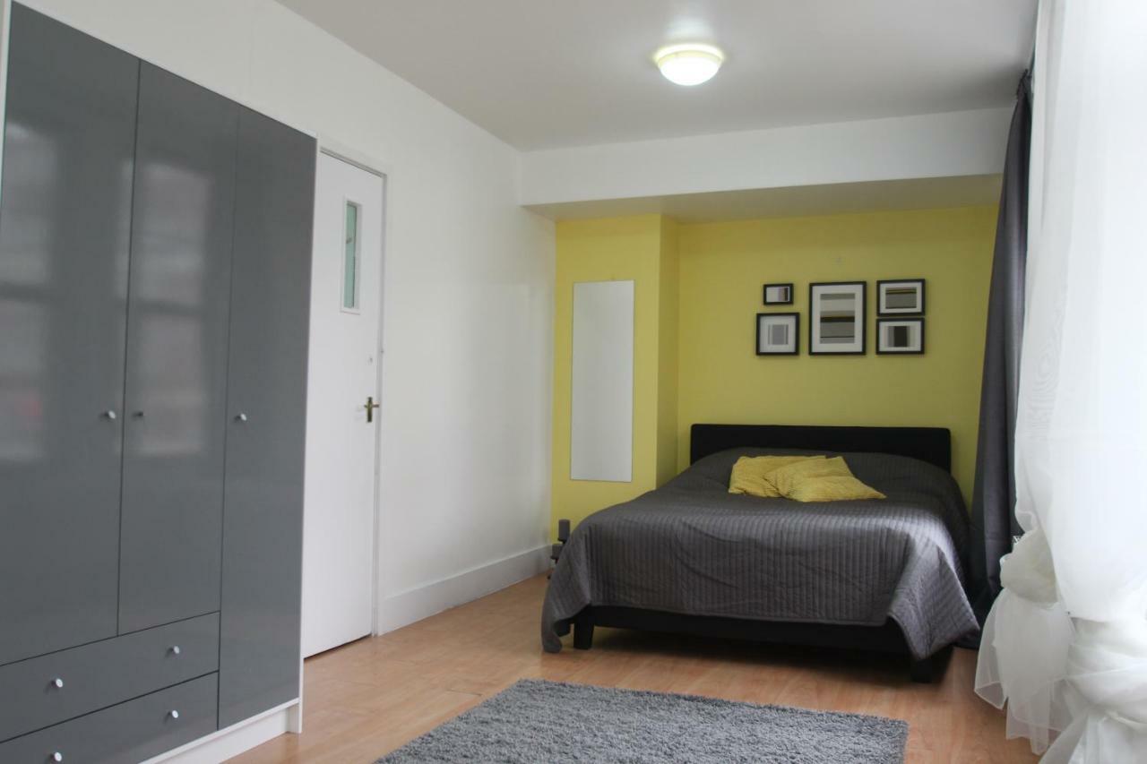 Lovely Double Rooms With Shared Bathroom In Angel London Exterior photo