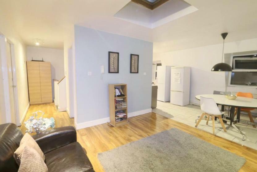 Lovely Double Rooms With Shared Bathroom In Angel London Exterior photo